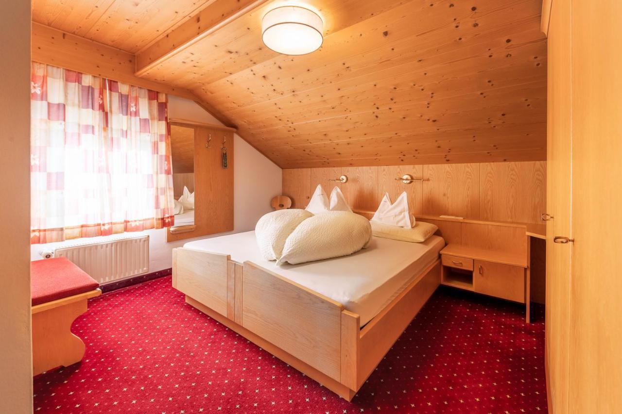 Gasthof Schwarzer Adler Resia Esterno foto