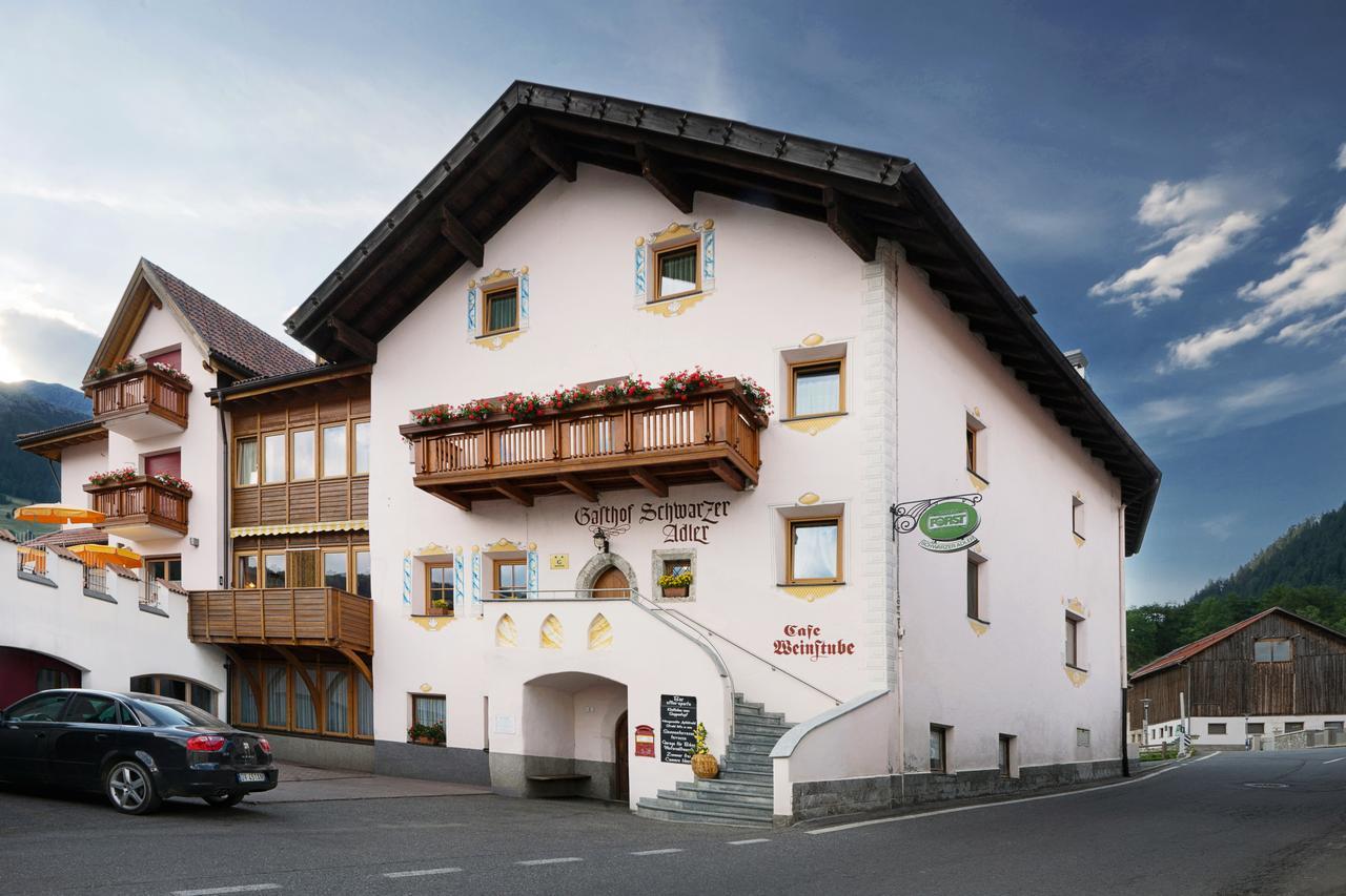 Gasthof Schwarzer Adler Resia Esterno foto