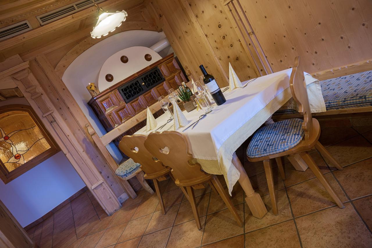 Gasthof Schwarzer Adler Resia Esterno foto